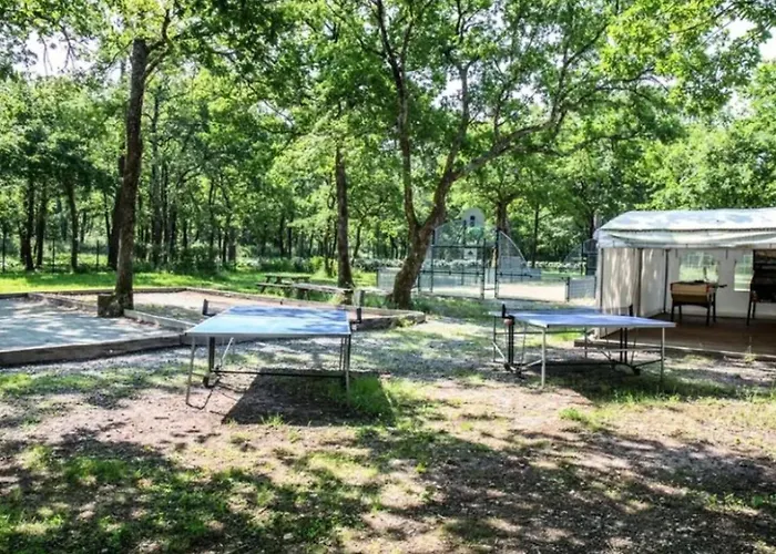 Sur Pilotis Avec Terrasse A Royan - Api-1-52-1474