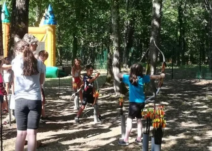 Sur Pilotis Avec Terrasse à Royan - Api-1-52-1474 Camping